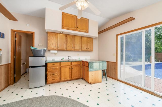 1313 N H St, Wellington, KS 67152