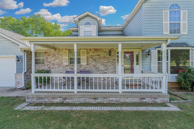 1313 N H St, Wellington, KS 67152