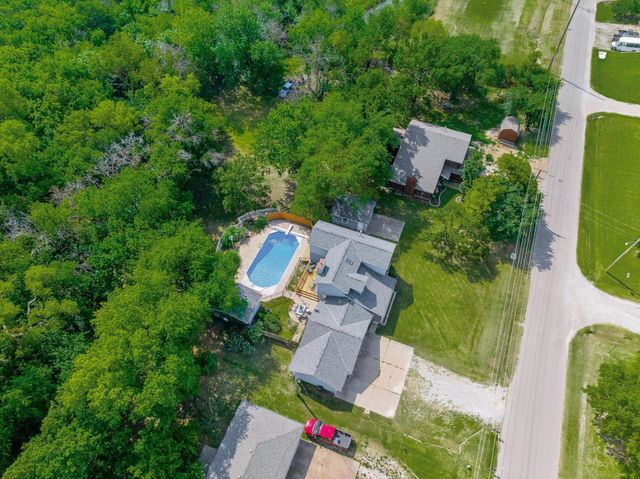 1313 N H St, Wellington, KS 67152