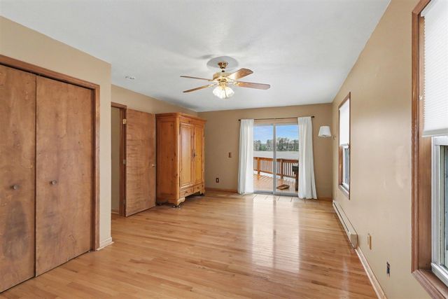 12015 Oakridge Road, Plainwell, MI 49080