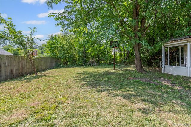 19623 Goddard Street, Detroit, MI 48234