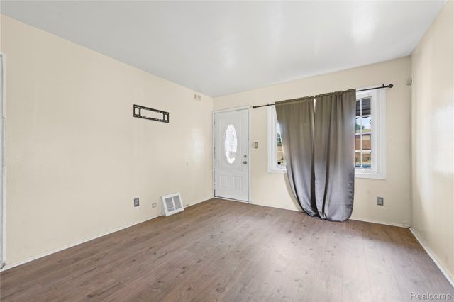 19623 Goddard Street, Detroit, MI 48234