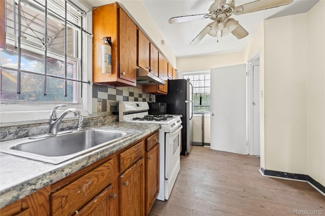 19623 Goddard Street, Detroit, MI 48234