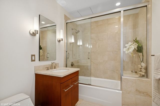 401 N WABASH Avenue 44F, Chicago, IL 60611