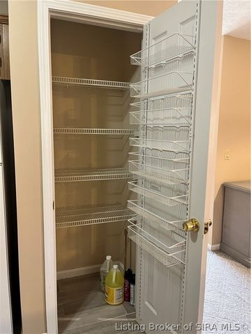 4223 Treesdale Drive, Sellersburg, IN 47172