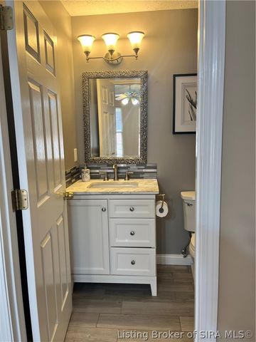 4223 Treesdale Drive, Sellersburg, IN 47172