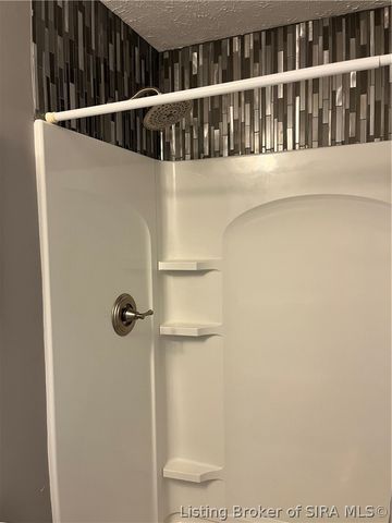 4223 Treesdale Drive, Sellersburg, IN 47172