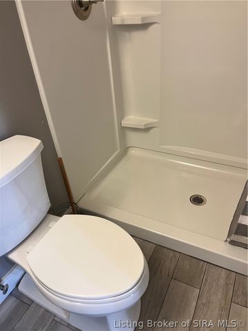 4223 Treesdale Drive, Sellersburg, IN 47172