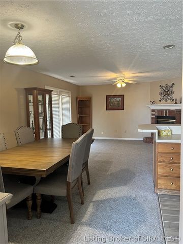 4223 Treesdale Drive, Sellersburg, IN 47172