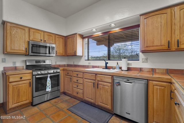 11 Piedra Drive, Tubac, AZ 85646