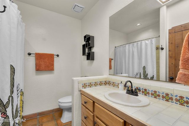 11 Piedra Drive, Tubac, AZ 85646