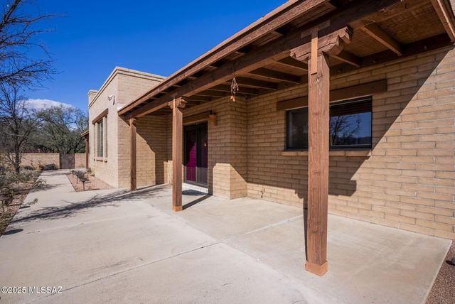 11 Piedra Drive, Tubac, AZ 85646