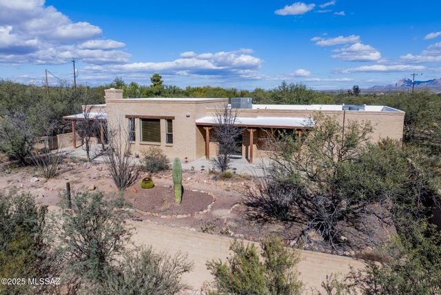11 Piedra Drive, Tubac, AZ 85646