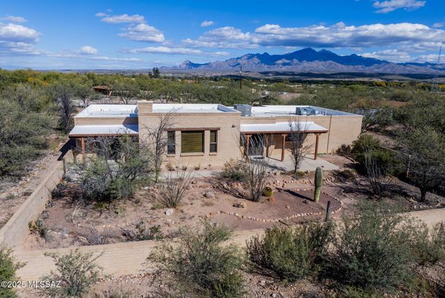11 Piedra Drive, Tubac, AZ 85646