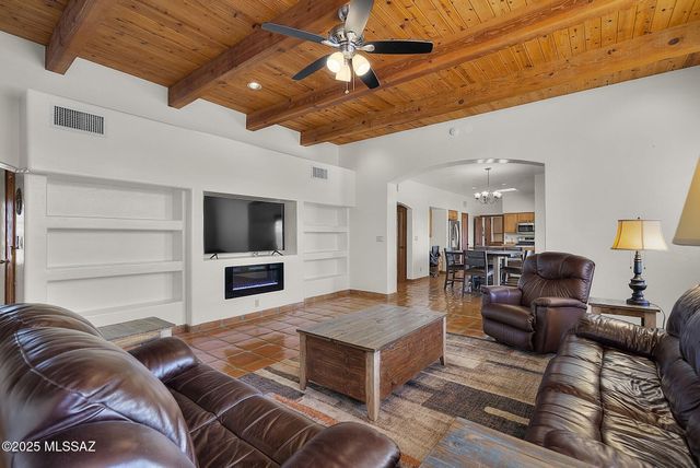 11 Piedra Drive, Tubac, AZ 85646