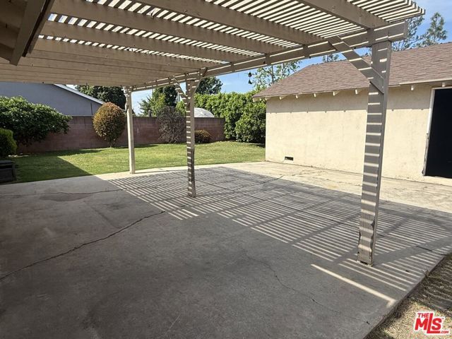 12733 Meadow Green Road, La Mirada, CA 90638