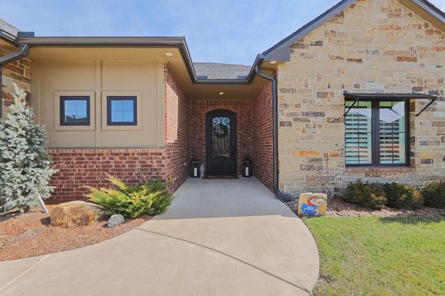 3920 N Brush Creek, Maize, KS 67101