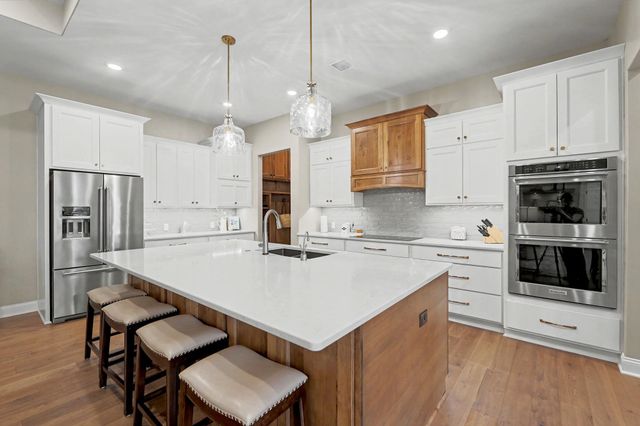 3920 N Brush Creek, Maize, KS 67101