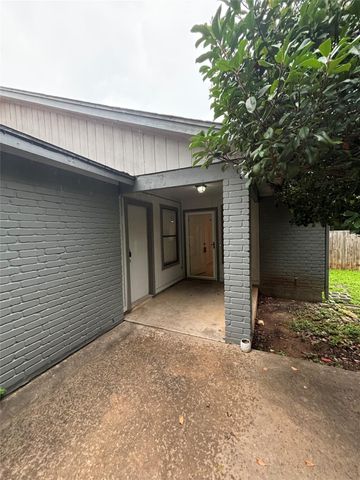 515 Luther DR A, Georgetown, TX 78628