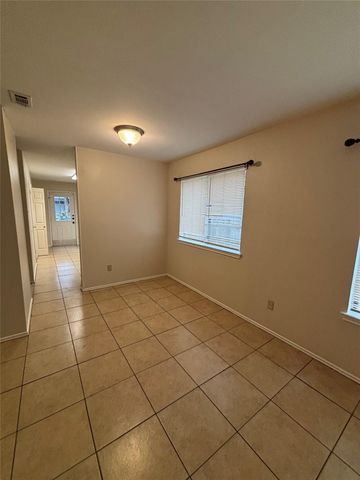 515 Luther DR A, Georgetown, TX 78628