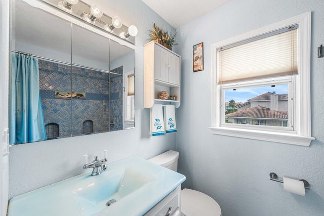 1430 Tina Drive APT 10, Navarre, FL 32566