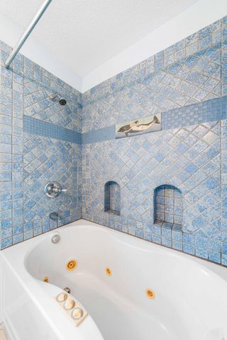 1430 Tina Drive APT 10, Navarre, FL 32566