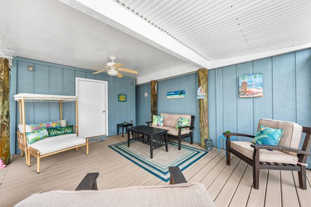 1430 Tina Drive APT 10, Navarre, FL 32566