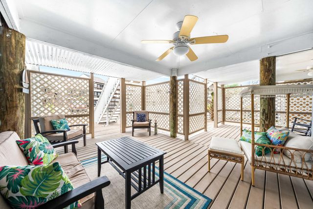 1430 Tina Drive APT 10, Navarre, FL 32566