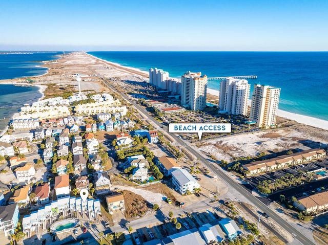 1430 Tina Drive APT 10, Navarre, FL 32566