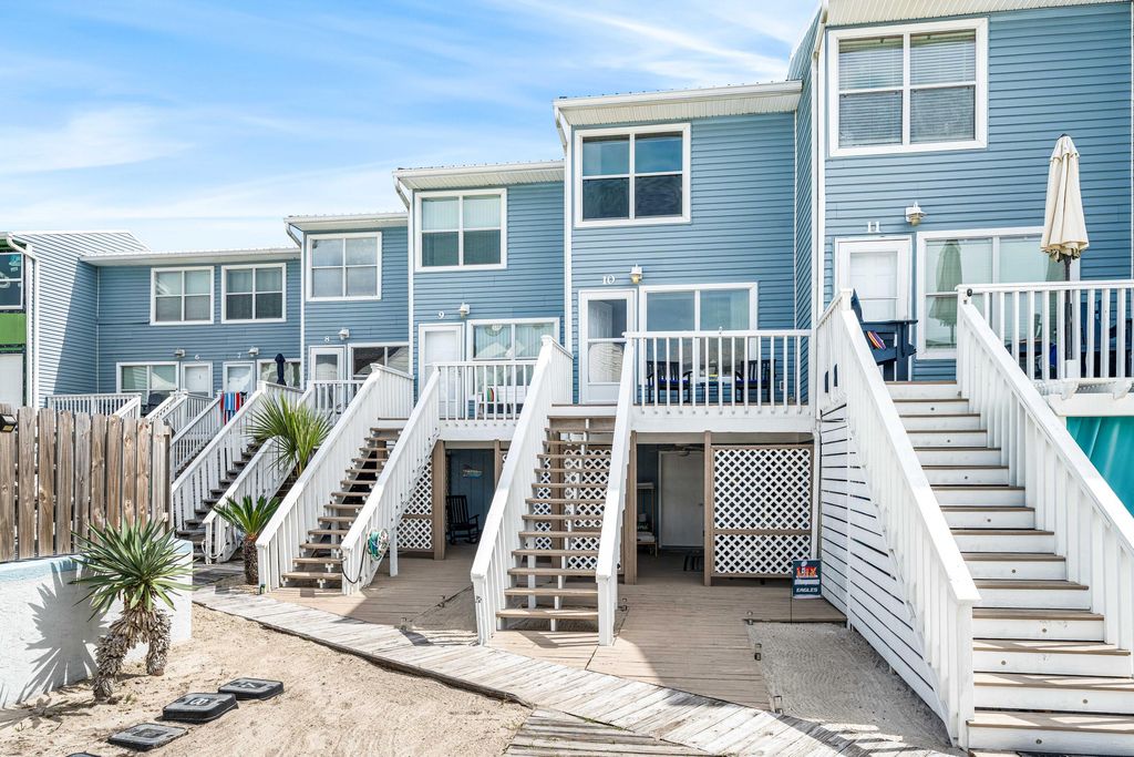 1430 Tina Drive APT 10, Navarre, FL 32566