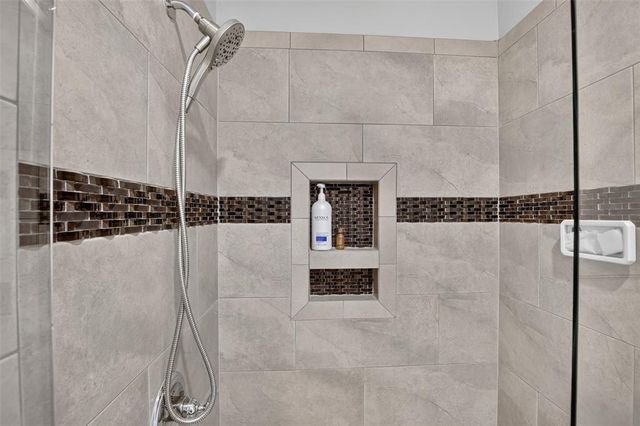 17852 Prairie Sky Way, Edmond, OK 73012