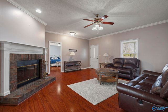 411 Ariel Drive NW, Harvest, AL 35749