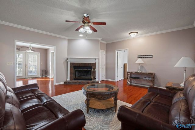 411 Ariel Drive NW, Harvest, AL 35749