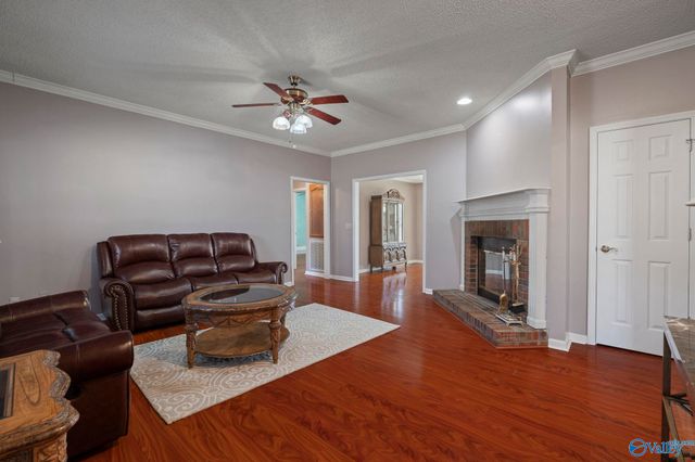 411 Ariel Drive NW, Harvest, AL 35749