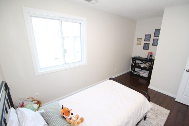 410 Livingston Avenue, Saint Paul, MN 55107