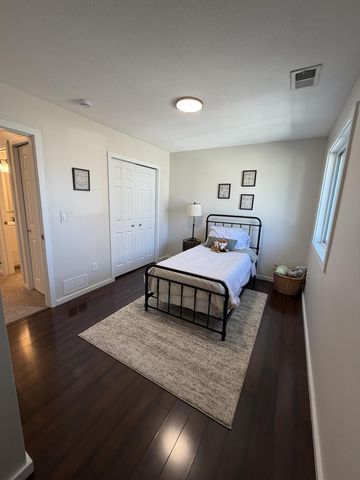 410 Livingston Avenue, Saint Paul, MN 55107