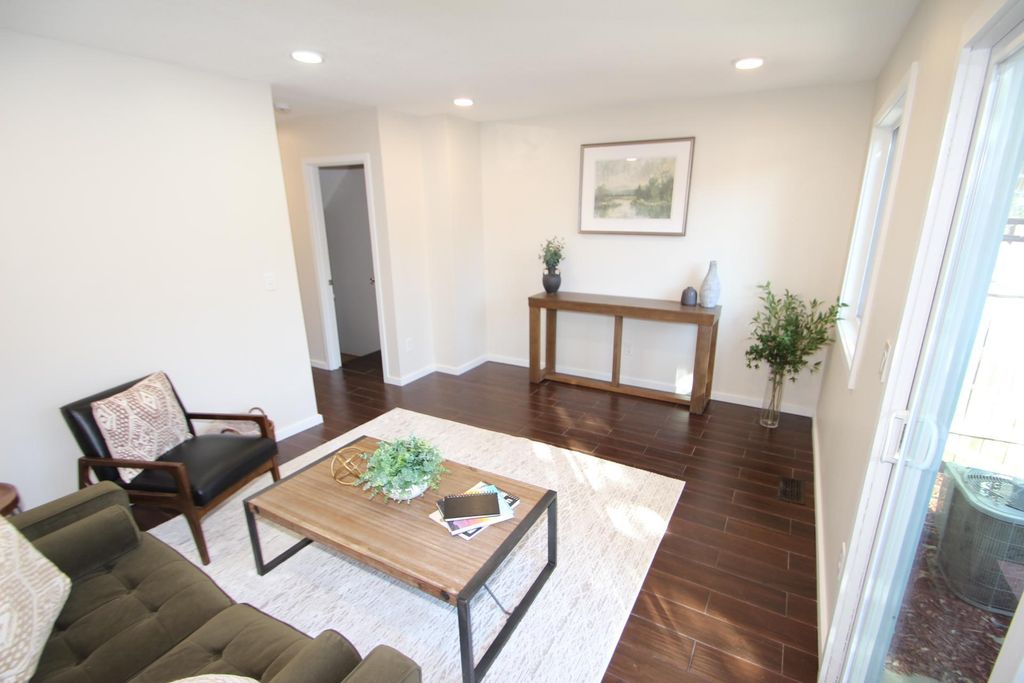 410 Livingston Avenue, Saint Paul, MN 55107 — photo 2