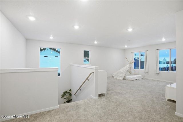 815 E Burdock Loop, Hayden, ID 83835