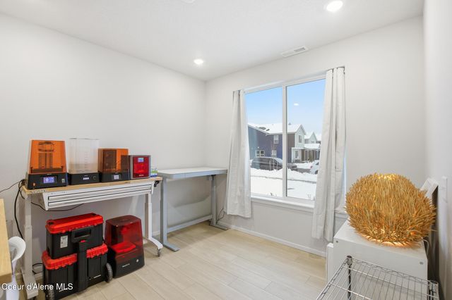 815 E Burdock Loop, Hayden, ID 83835