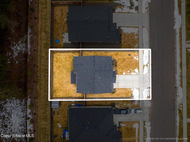 815 E Burdock Loop, Hayden, ID 83835