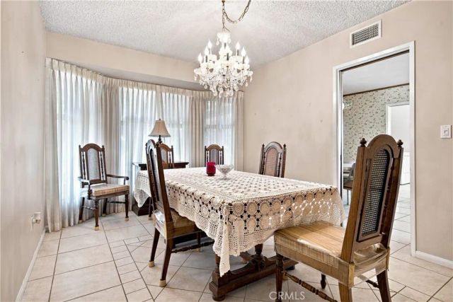19208 Lassen, Northridge, CA 91324