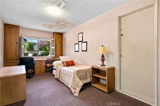 19208 Lassen, Northridge, CA 91324