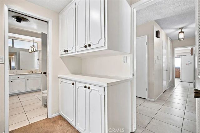 19208 Lassen, Northridge, CA 91324