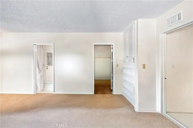 19208 Lassen, Northridge, CA 91324