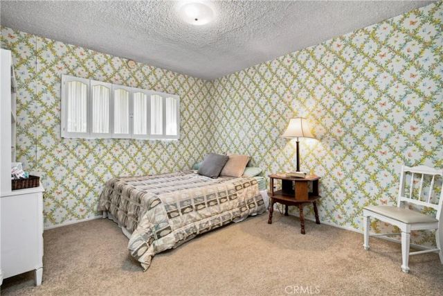 19208 Lassen, Northridge, CA 91324