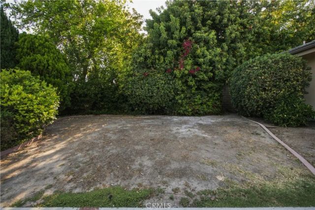 19208 Lassen, Northridge, CA 91324
