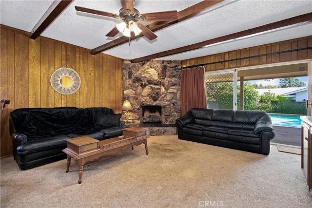 19208 Lassen, Northridge, CA 91324