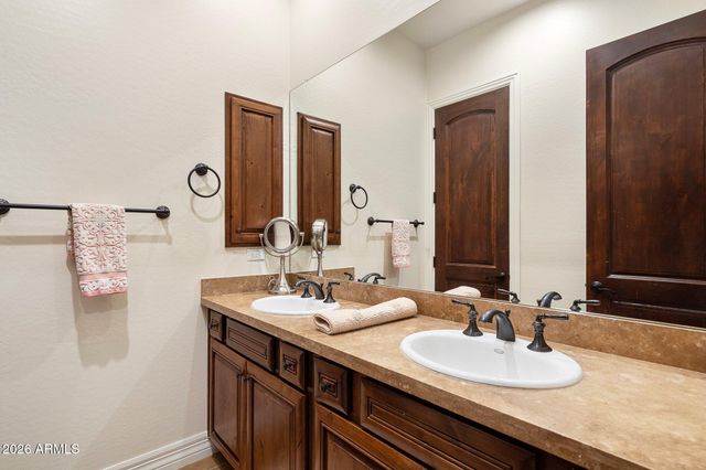 9894 E DESERT BEAUTY Drive, Scottsdale, AZ 85255