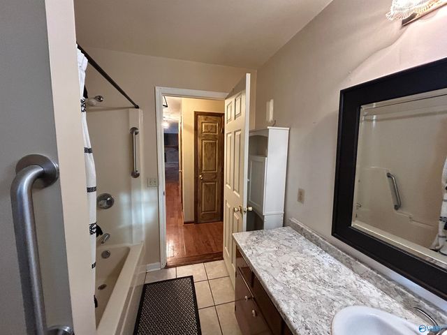 70 County Road 417, Centre, AL 35960