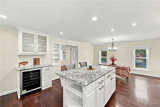 75 Long Avenue, Hamburg, NY 14075